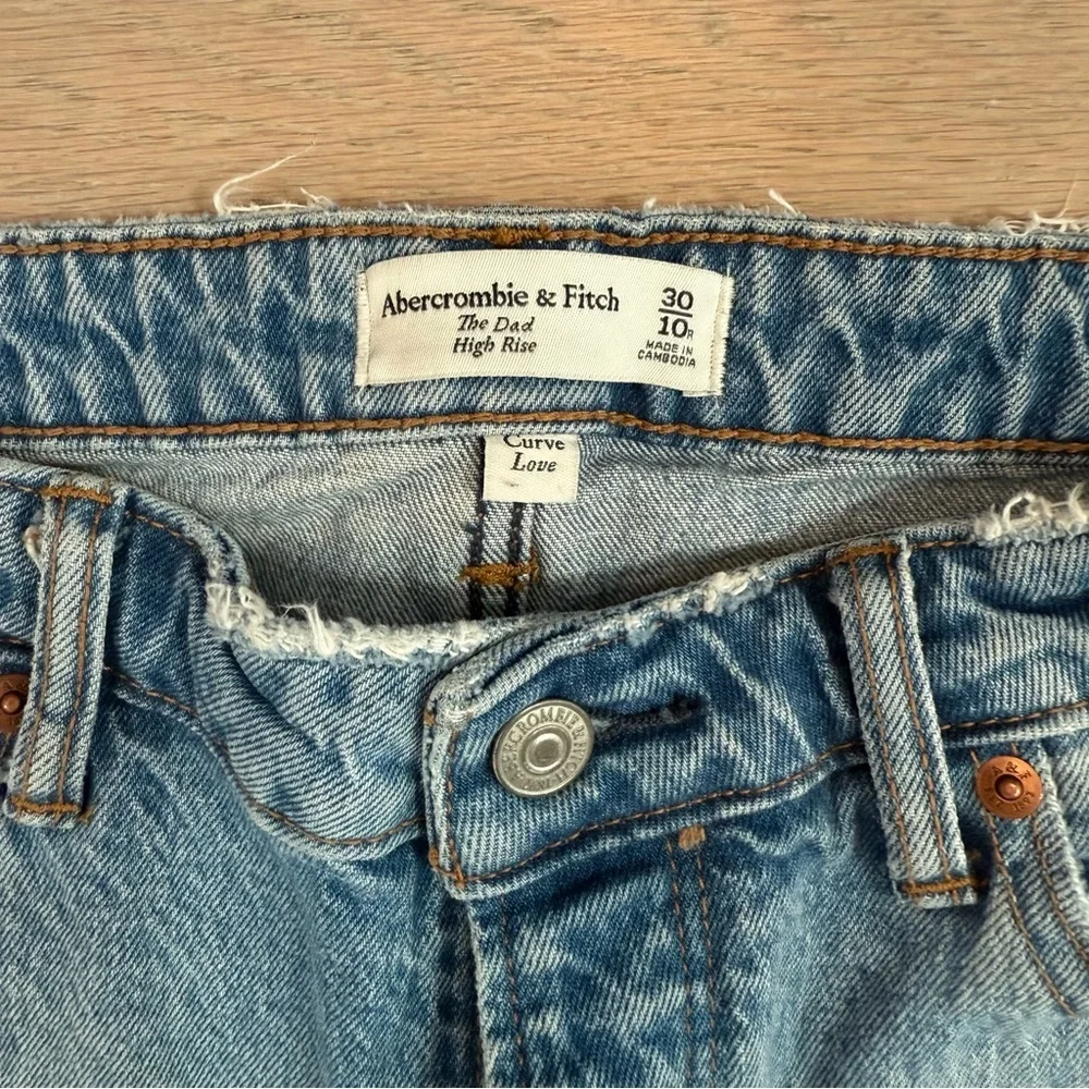 Abercrombie & Fitch The Dad High Rise Curve Love - Picture 5 of 8